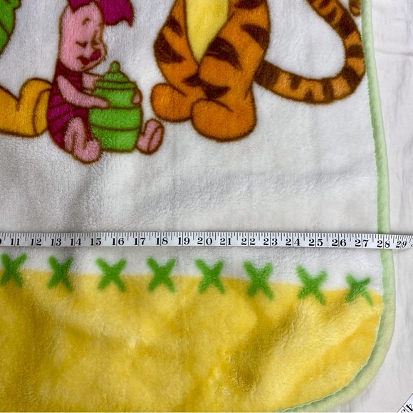 Disney Baby Winnie the Pooh Piglet Tigger Plush Blanket 29 x 46 inch Fleece - Picture 10 of 11